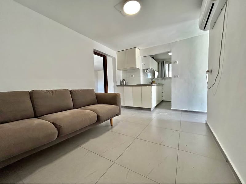 תמונה מפייסבוק – 2 חדרים • 5,500 ₪, פלורנטין, תל אביב (1)