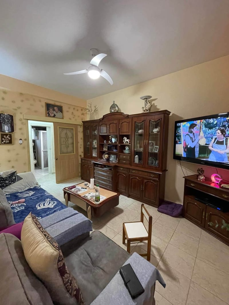 תמונה מפייסבוק – 2.5 חדרים • 2,700 ₪, שדרות הציונות 48, כרמל צרפתי, חיפה (1)