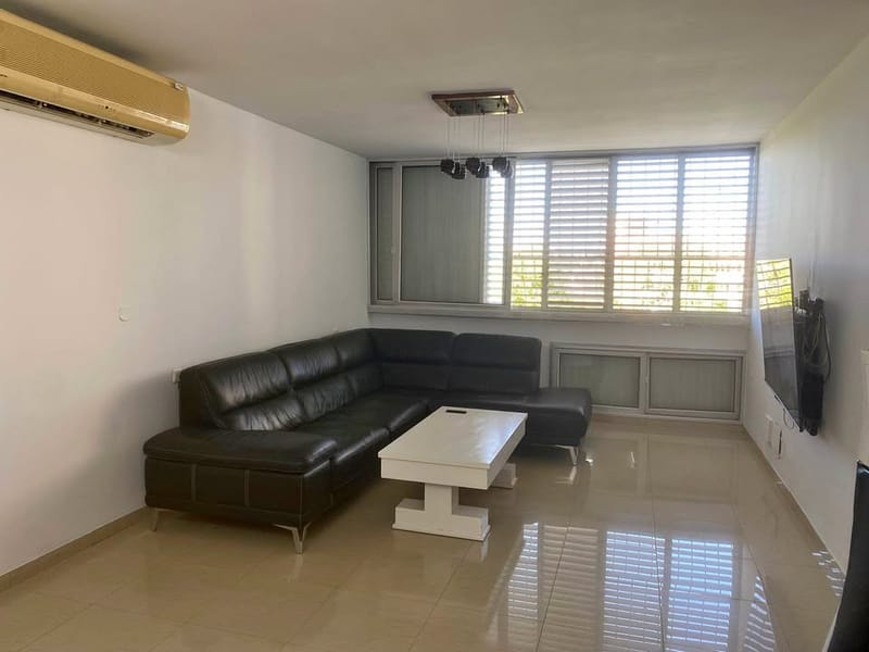 תמונה מפייסבוק – 4 חדרים • 5,900 ₪, מעפילי אגוז 70, נווה חן, תל אביב (1)