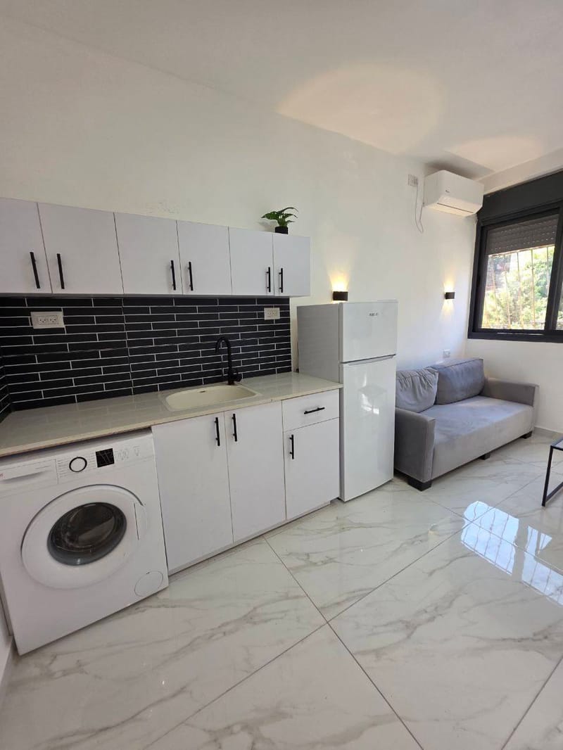 תמונה מפייסבוק – 2 חדרים • 2,500 ₪, יד לבנים, יזרעאליה, חיפה (1)