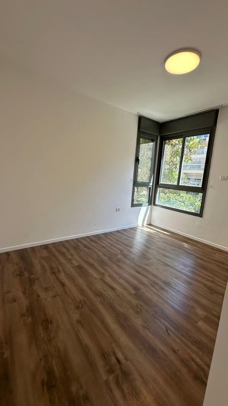 5 Rooms • ₪13,500/mo - Image 9