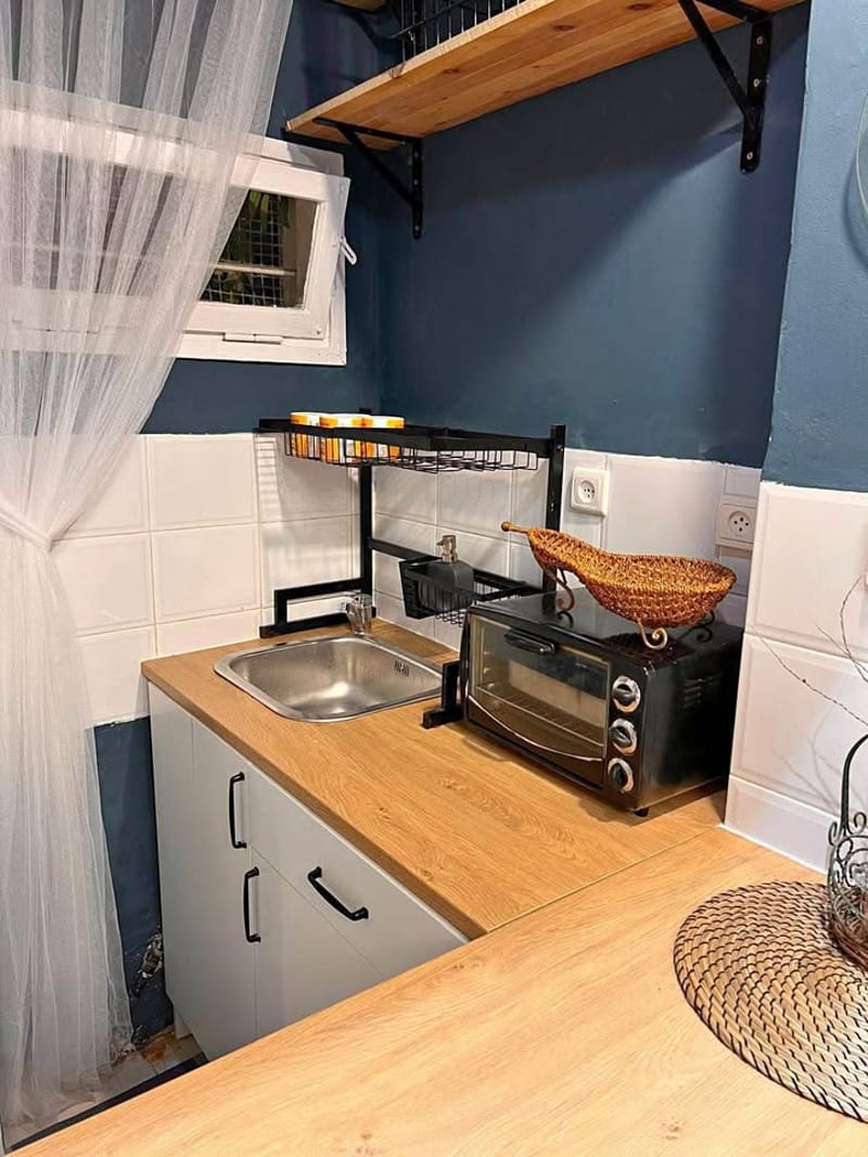 Photo from Facebook – Room and a half • ₪2,800, שושנת הכרמל, Western Carmel, Haifa (1)