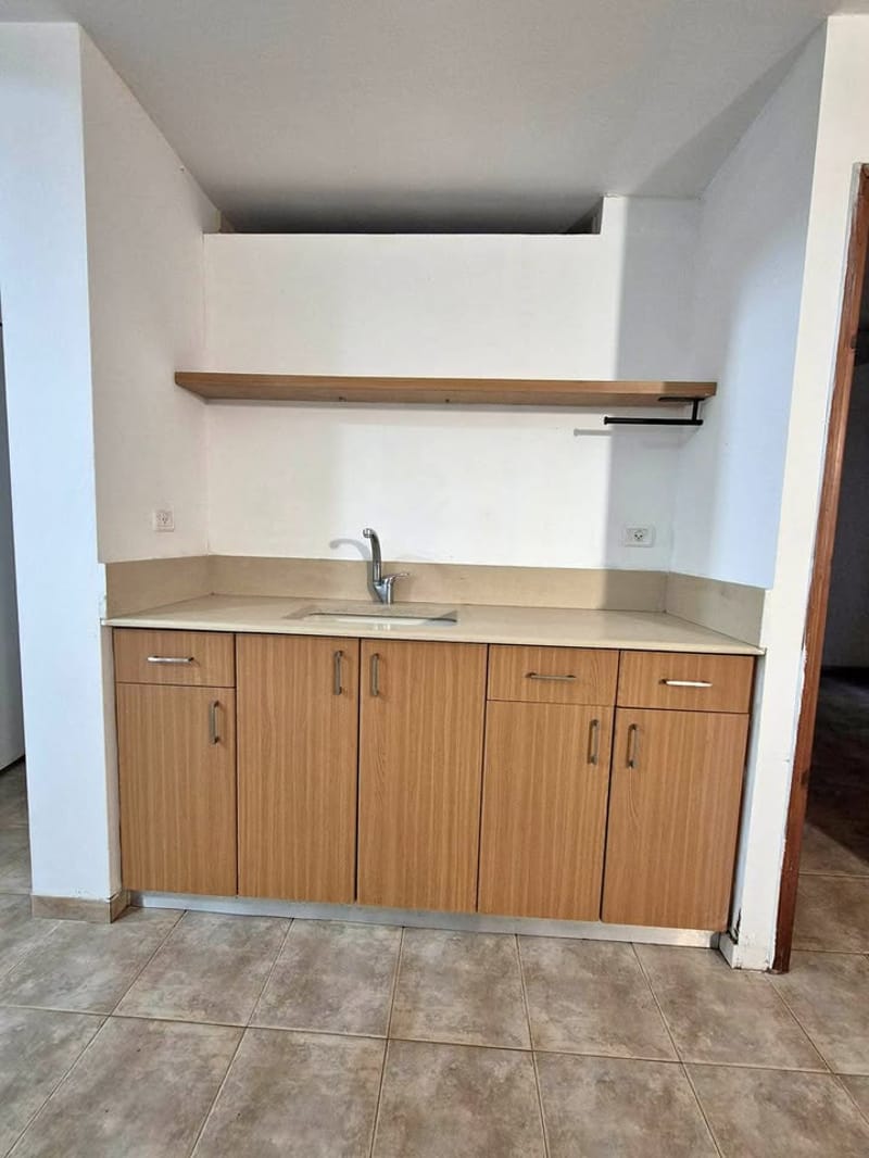 Фото с Facebook – 3 Комнаты • 4,500 ₪, Белинсон, Петах-Тиква (1)
