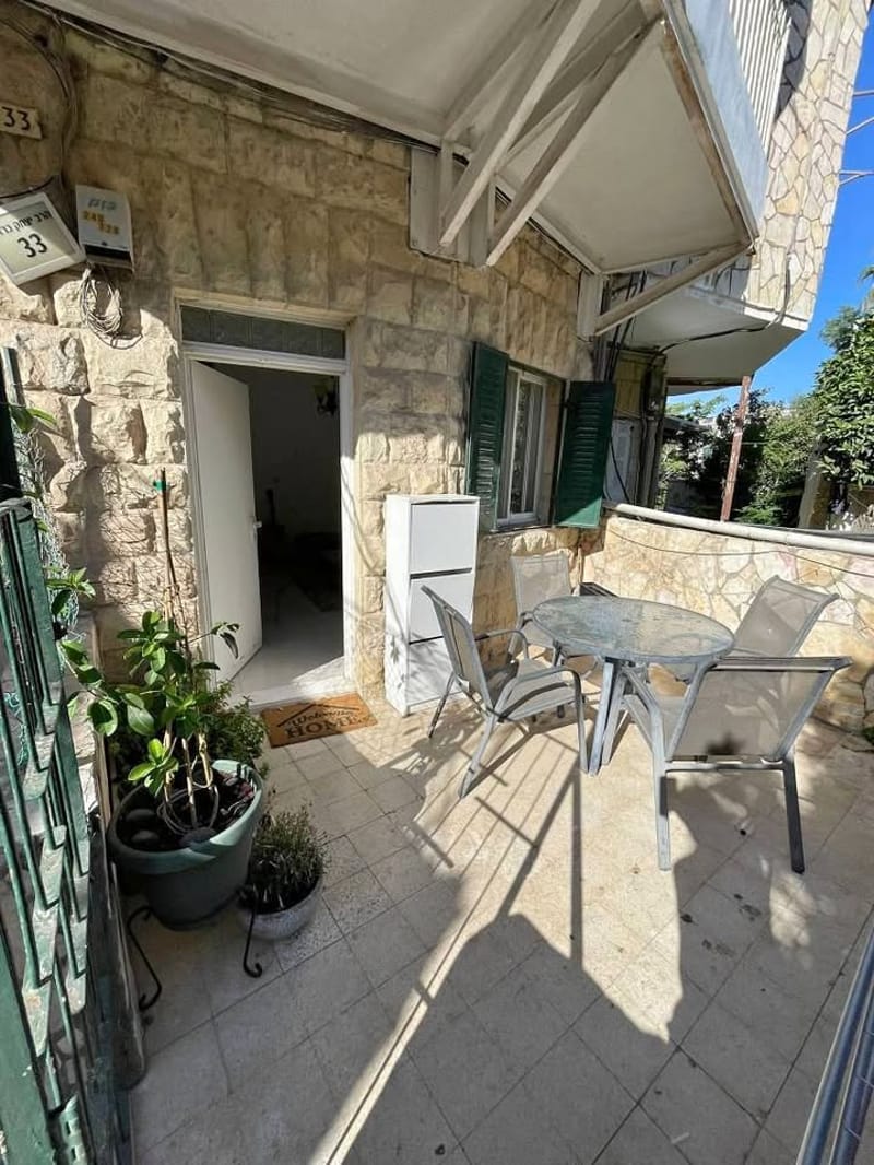 תמונה מפייסבוק – 2.5 חדרים • 5,950 ₪, נחלאות, שערי חסד, ירושלים (1)
