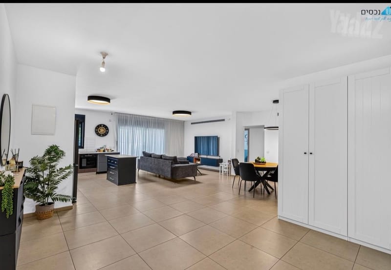 תמונה מיד2 – 5 חדרים • 6,800 ₪, יונה הנביא 7, הנביאים, מודיעין-מכבים-רעות (1)