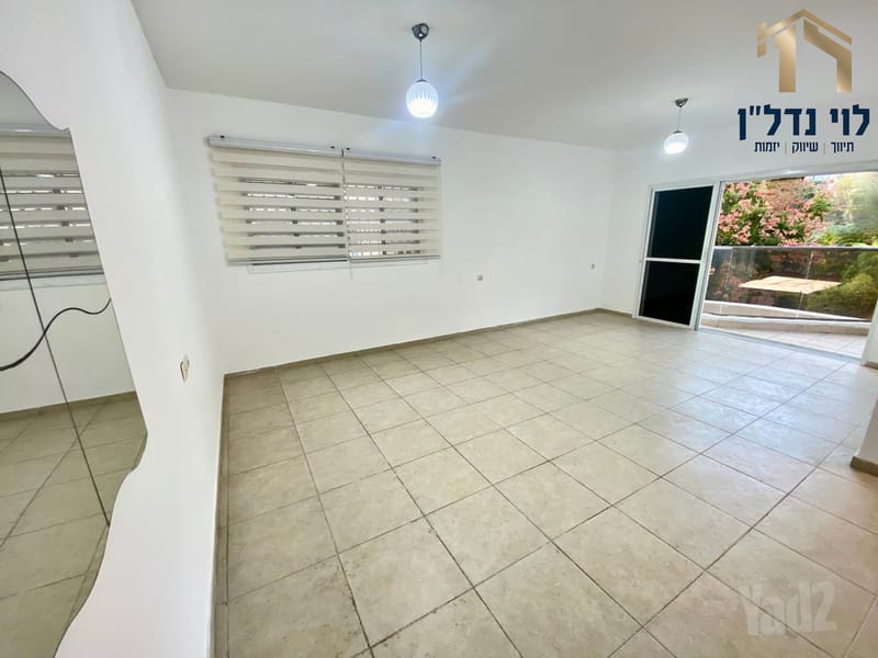 Photo from Yad2 – 4 Rooms • ₪6,800, פרישמן, Ein Ganim, Petah Tikva (1)