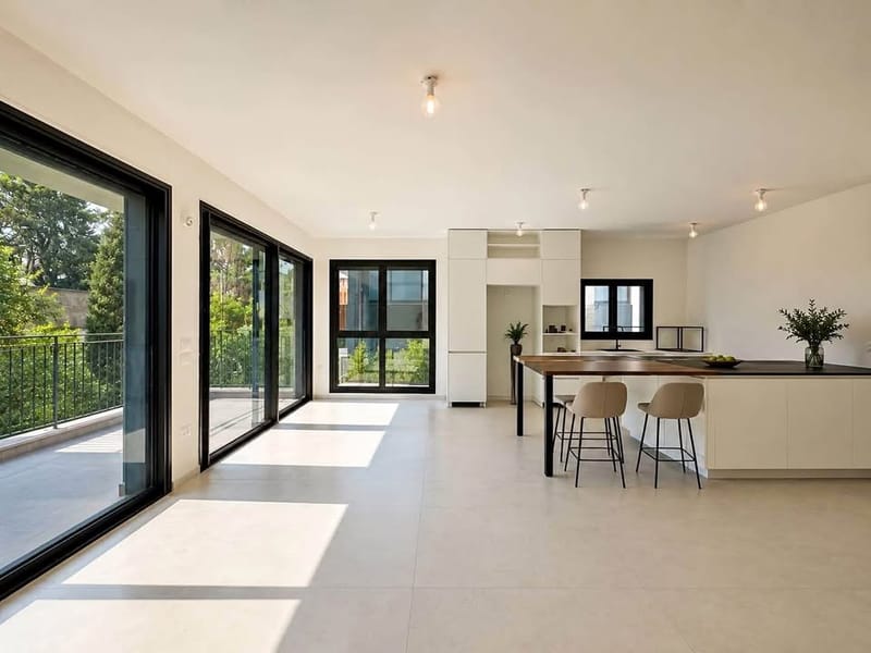 Photo from Facebook – 5 Rooms • ₪20,000, New North - Northern Part, Tel Aviv