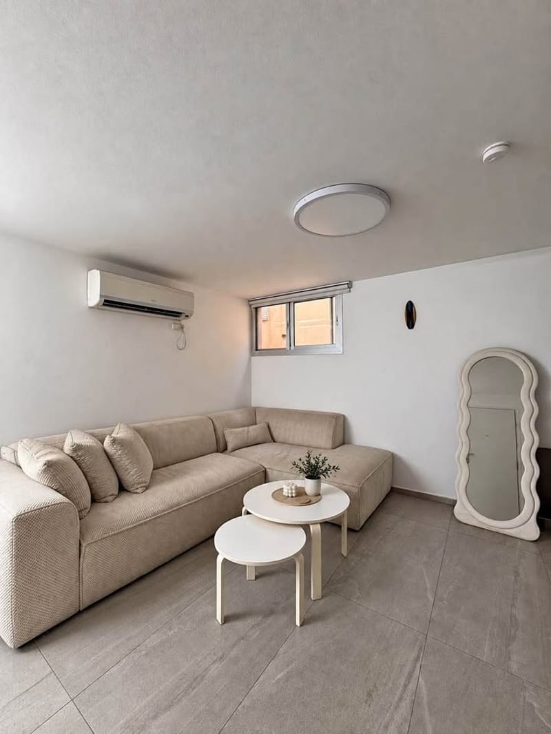 Фото с Facebook – 2 Комнаты • 4,200 ₪, ליד המכללה למנהל, Кирьят Хатней Прас Нобель, Ришон-ле-Цион (1)