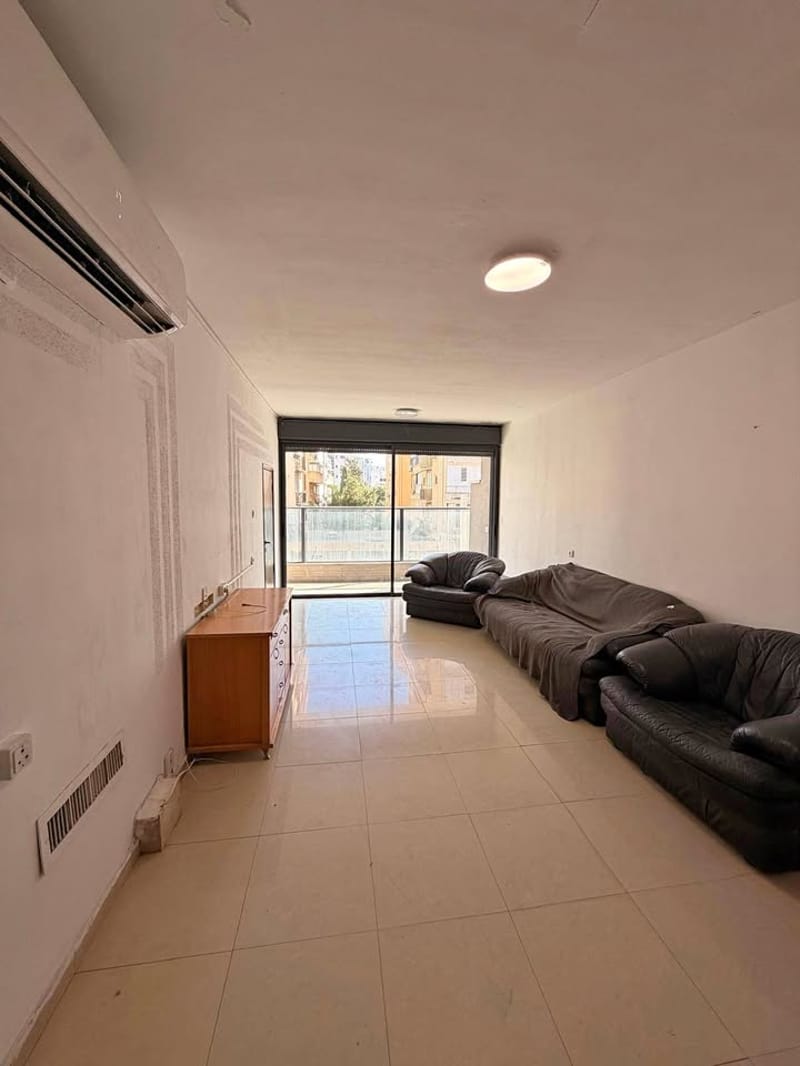 Photo from Facebook – 3.5 Rooms • ₪6,800, זבוטינסקי, Atzmaut - Yosftal, Bat Yam (1)
