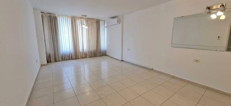 Photo from Facebook – 3.5 Rooms • ₪6,300, ז'בוטינסקי, Atzmaut - Yosftal, Bat Yam (1)