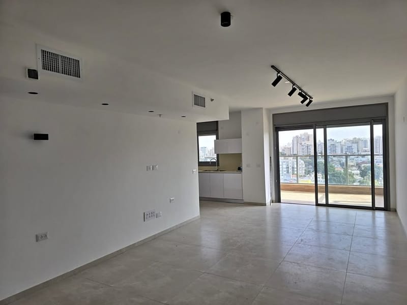 תמונה מפייסבוק – 5 חדרים • 8,500 ₪, השכונה הוותיקה, גבעת שמואל (1)