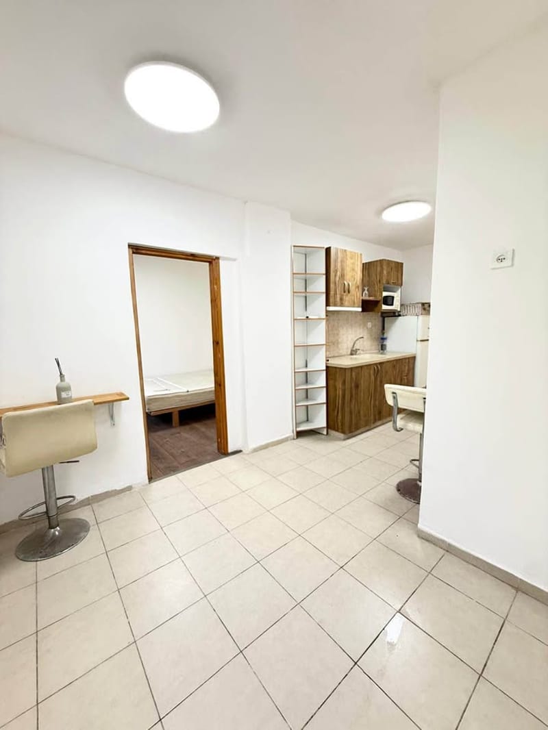 Photo from Facebook – 3 Rooms • ₪3,700, Neve Sha'anan, Haifa (1)