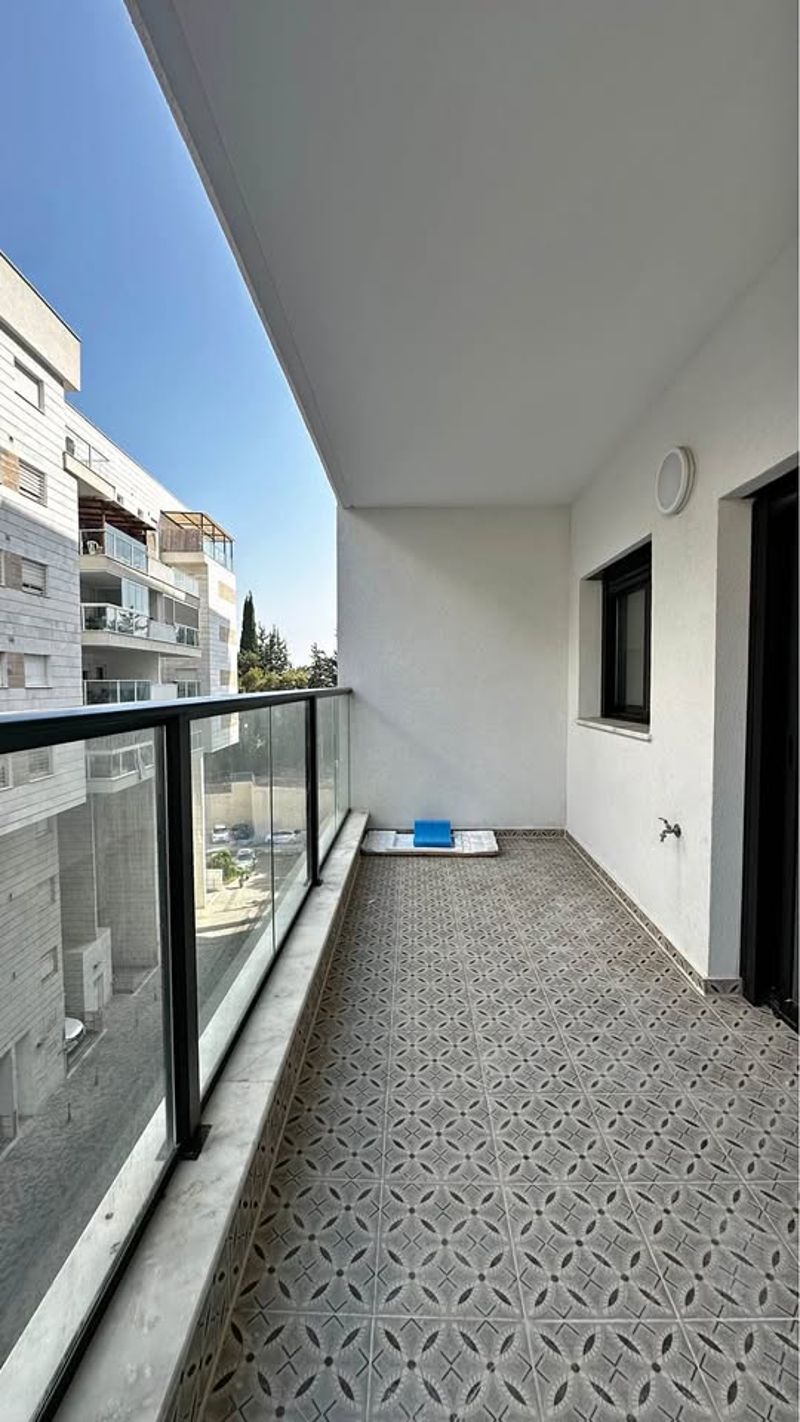 Фото с Facebook – 4 Комнаты • 5,300 ₪, חביבה רייק 55, Рамат ха-Наси, Хайфа (1)