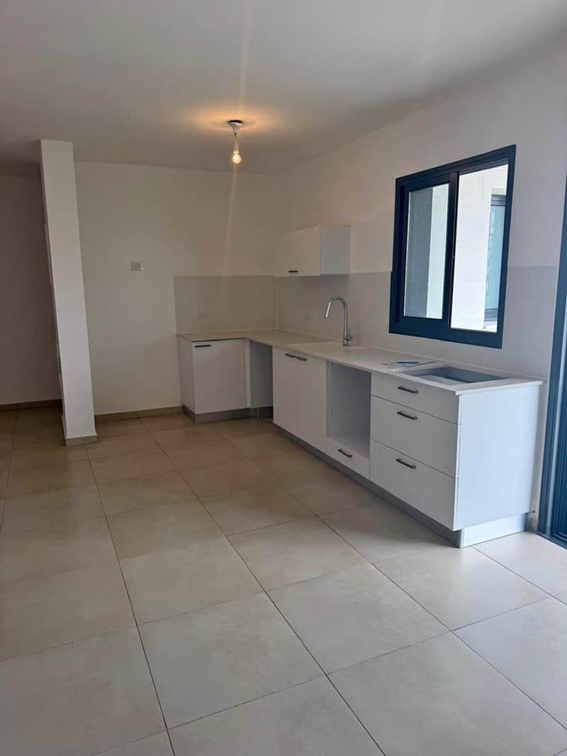 תמונה מפייסבוק – 3 חדרים • 4,200 ₪, Emek 98, אגמים, אשקלון (1)