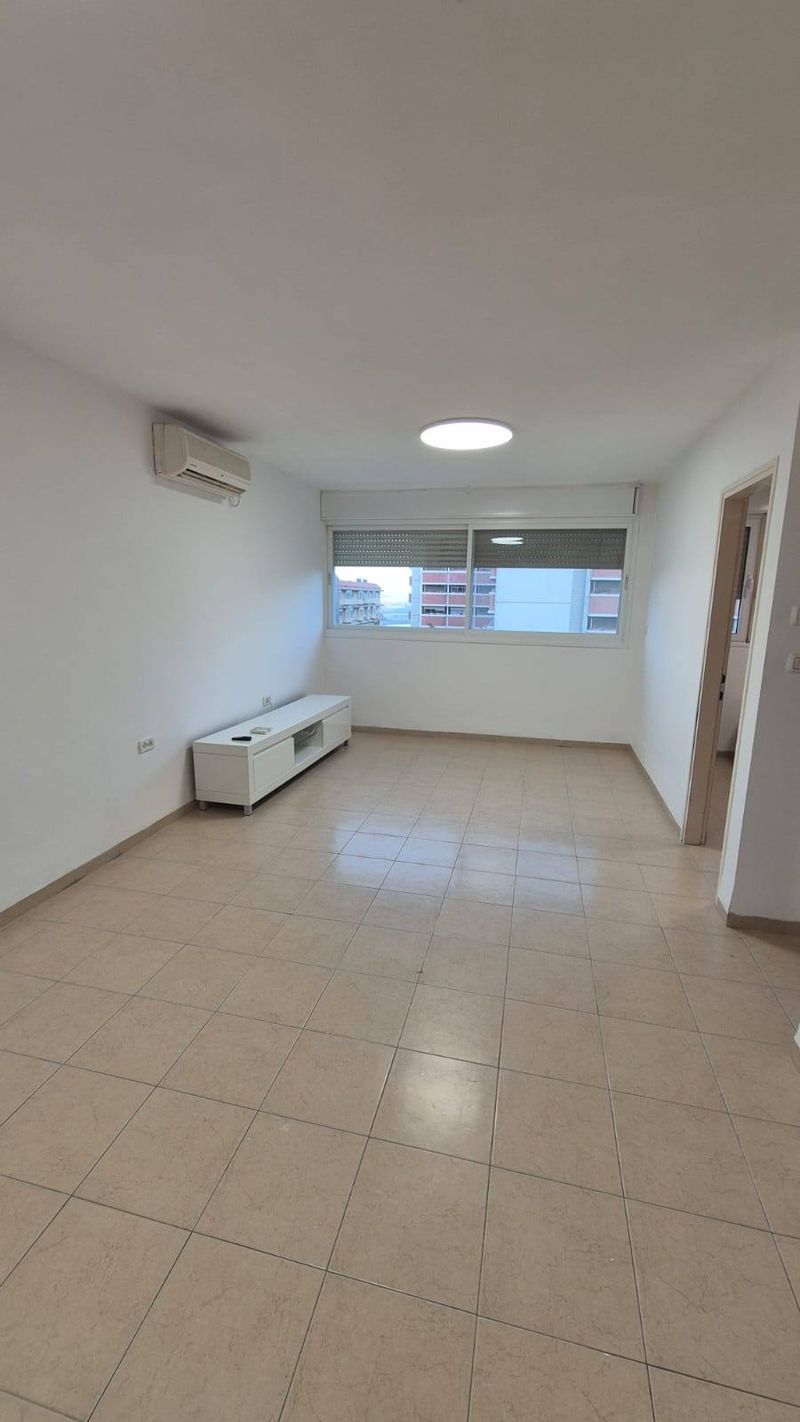 תמונה מפייסבוק – 2 חדרים • 2,800 ₪, גדליהו, נווה שאנן, חיפה (1)