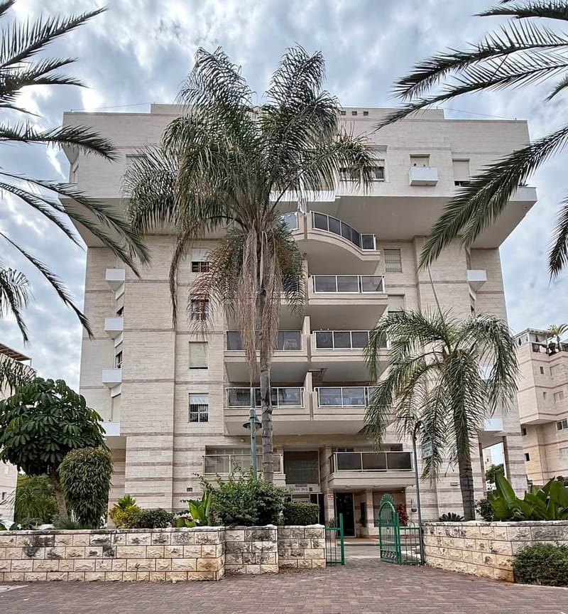 Photo from Facebook – 3 Rooms • ₪5,000, מנחם בגין 23, Motzkin HaTzeira and Neve Ganim, Kiryat Motzkin (1)