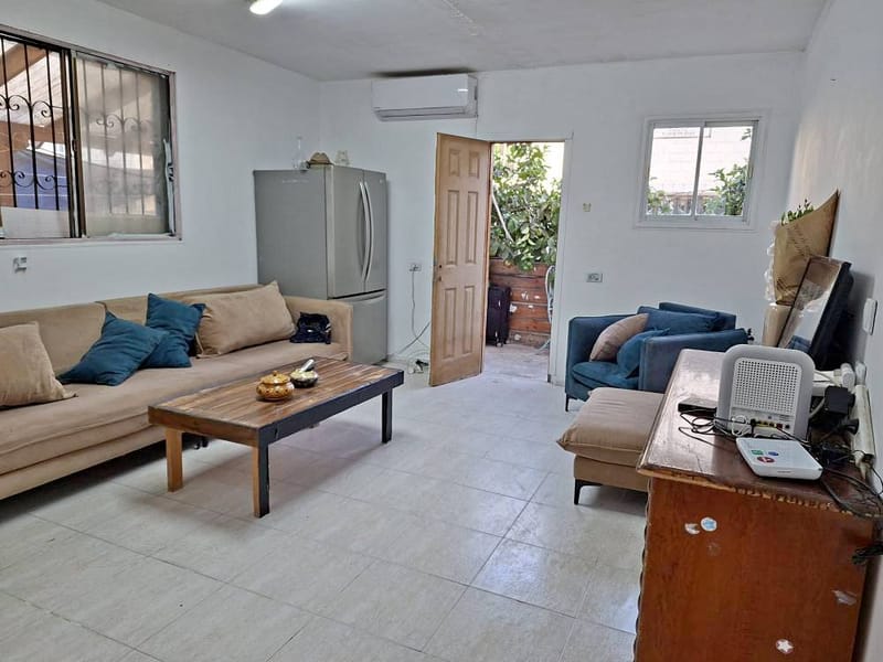 תמונה מפייסבוק – 2 חדרים • 4,500 ₪, קריית עבודה, חולון (1)