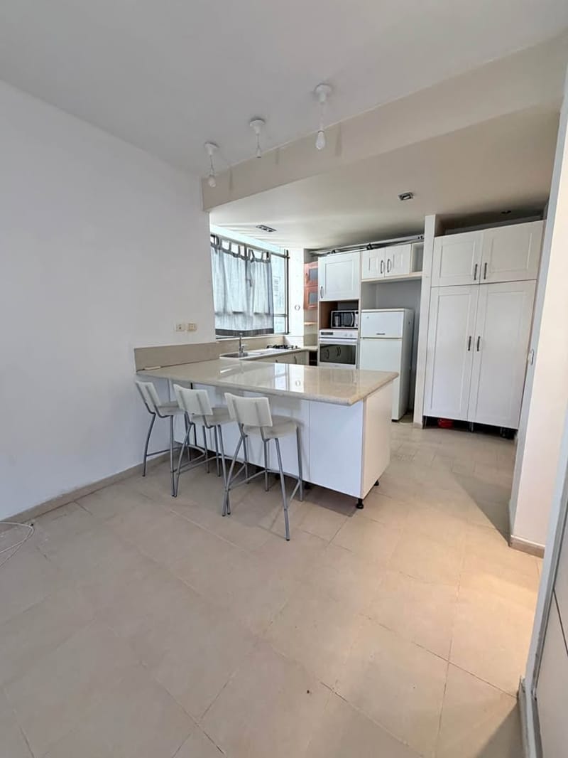 תמונה מפייסבוק – סטודיו • 3,800 ₪, ישעיהו 48, הצפון הישן - החלק הצפוני, תל אביב (1)