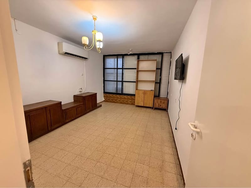 תמונה מפייסבוק – 3 חדרים עם שותפים • 3,000 ₪, צפון יפו, תל אביב