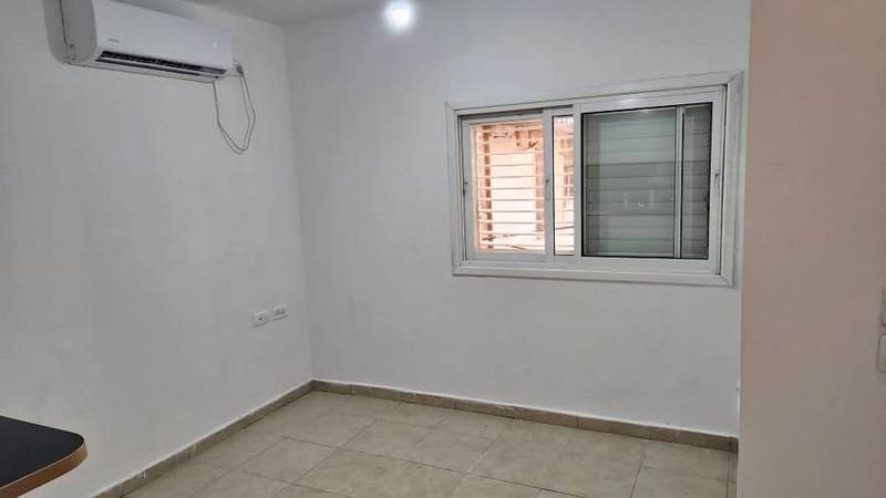 תמונה מפייסבוק – סטודיו • 3,000 ₪, חפר 15, התקווה, תל אביב (1)