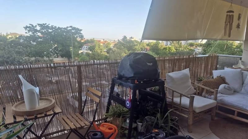תמונה מפייסבוק – 5 חדרים • 9,500 ₪, מתחם 200, הוד השרון (1)