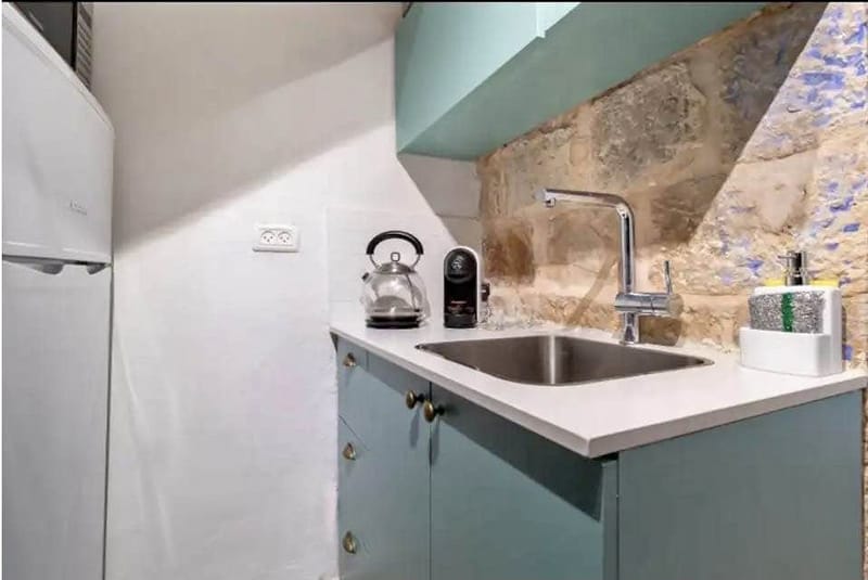 תמונה מפייסבוק – סטודיו • 3,600 ₪, Ben Neria 14, מחנה יהודה (לב העיר), ירושלים (1)