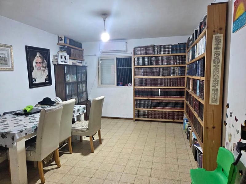 Фото с Facebook – 3.5 Комнаты • 3,700 ₪, לח״י 59, Ришон-ле-Цион (1)