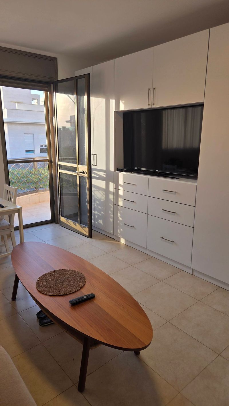 תמונה מפייסבוק – 2 חדרים • 5,200 ₪, נוף הטיילת, נתניה (1)