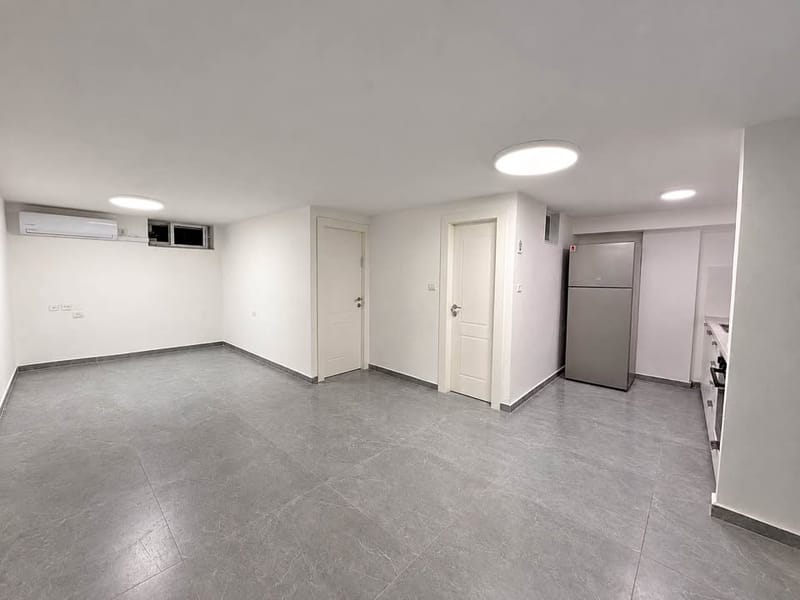 Photo from Facebook – 2 Rooms • ₪5,200, תלתן, Ramat Sharett, Jerusalem (1)