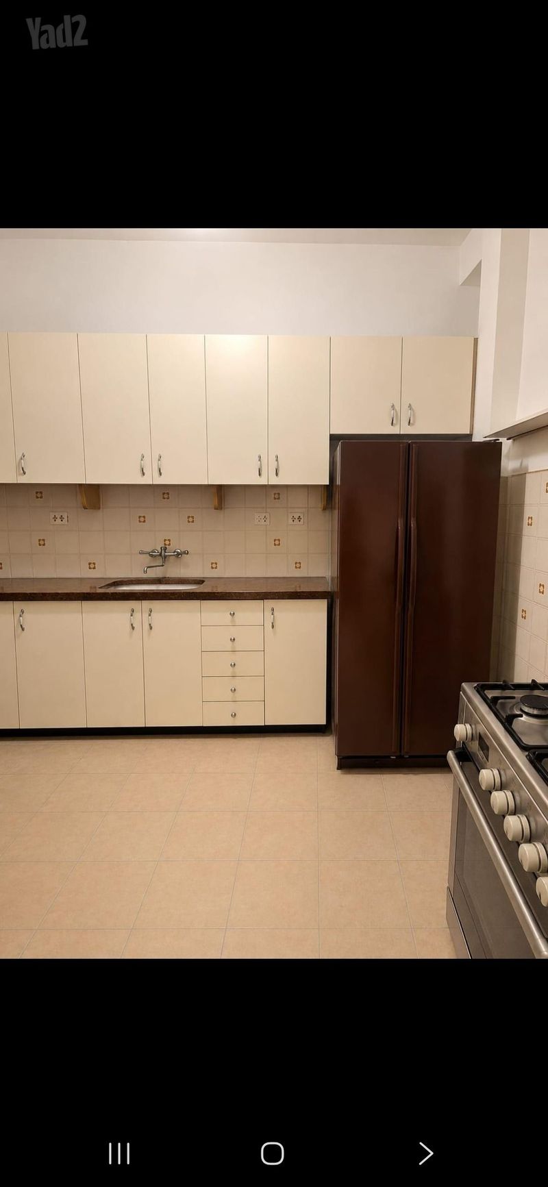 Фото с Yad2 – 3 Комнаты • 5,600 ₪, שיינקין 2, Арлозоров, Гиватаим (1)