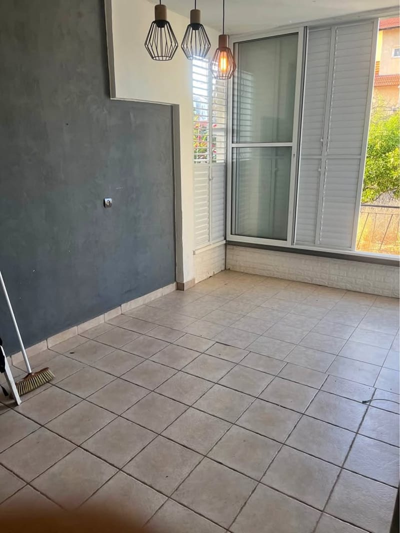 תמונה מפייסבוק – 2.5 חדרים • 4,500 ₪, הלחי 9, תל גיבורים, חולון (1)