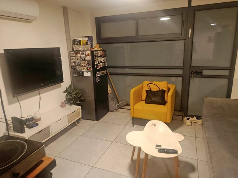Фото с Facebook – Студия • 3,800 ₪, ידידיה פרנקל, Флорентин, Тель-Авив (1)