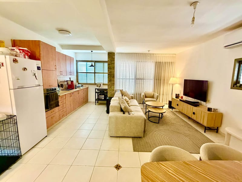 תמונה מפייסבוק – 3 חדרים • 4,700 ₪, המלכים, 'שכונה ד, רחובות (1)