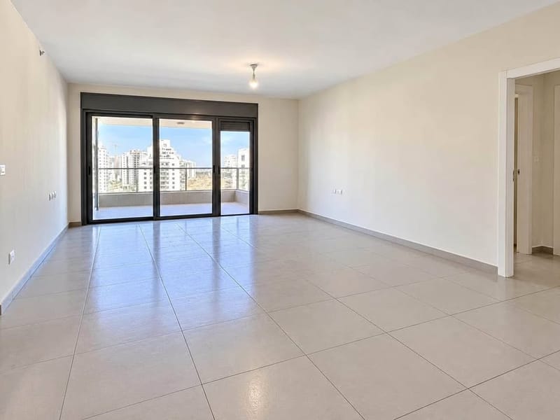 תמונה מפייסבוק – 5 חדרים • 6,000 ₪, דרך ארץ, עיר היין, אשקלון (1)
