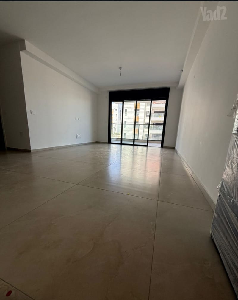 תמונה מיד2 – 5 חדרים • 7,800 ₪, מניה שוחט 1, נווה איילון, אור יהודה (1)