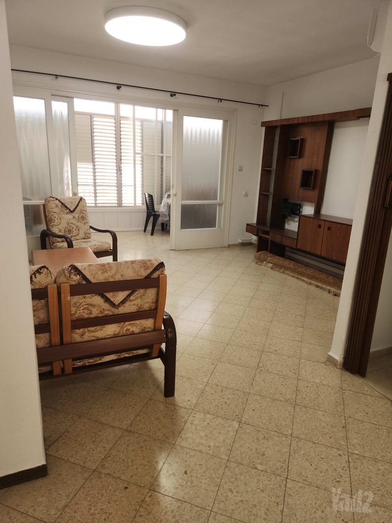 תמונה מיד2 – 3.5 חדרים • 4,700 ₪, אחד העם 4, המרכז השקט, פתח תקווה (1)
