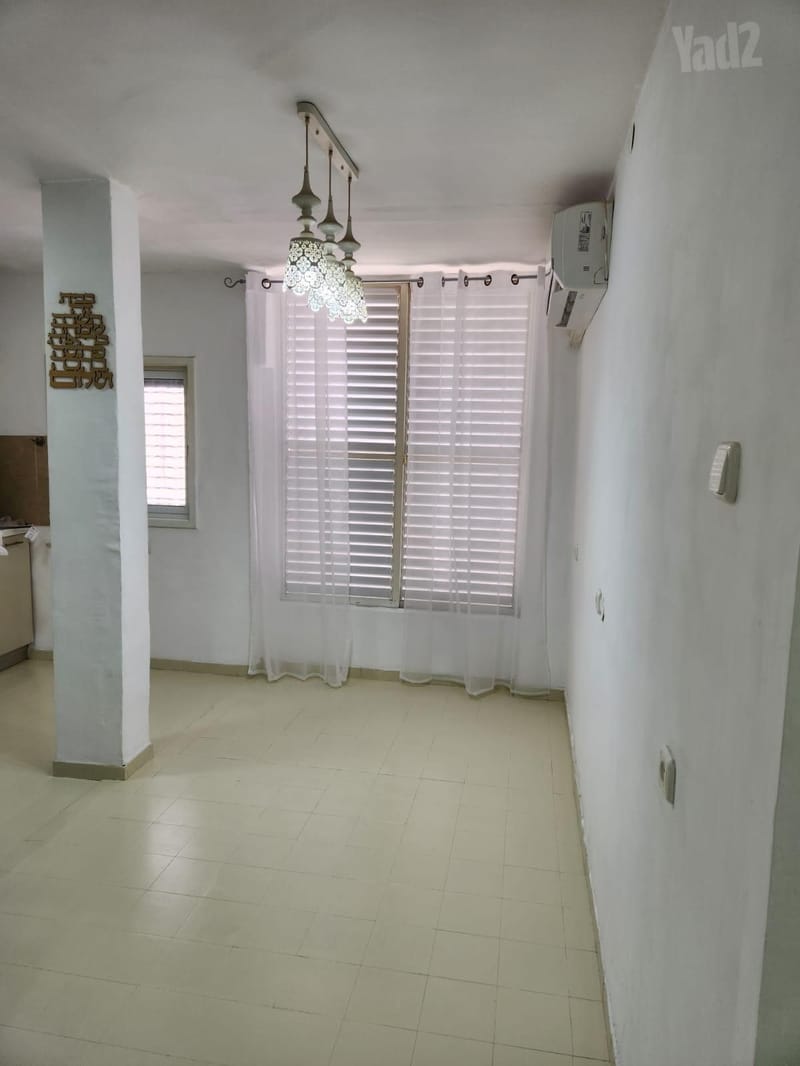 תמונה מיד2 – 2 חדרים • 4,300 ₪, דרך רמתיים 1, רמתיים, הוד השרון (1)