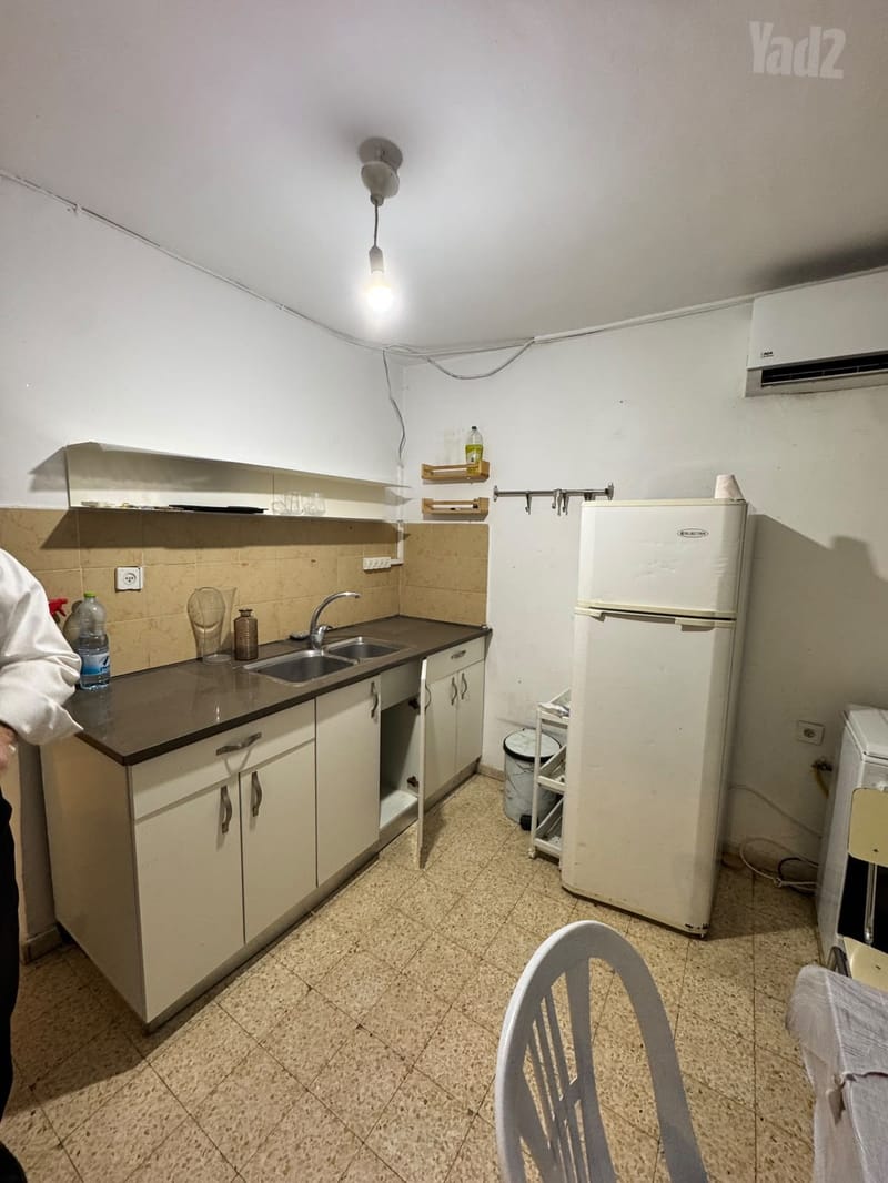 תמונה מיד2 – 2 חדרים • 4,000 ₪, קדיש לוז 19, רמת שרת, ירושלים (1)