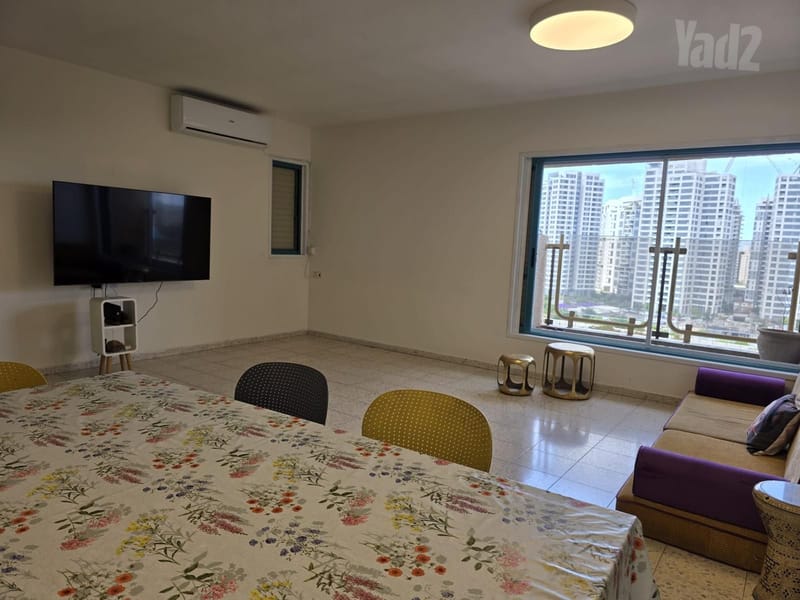תמונה מיד2 – 4 חדרים עם שותפים • 3,000 ₪, ברנר 1, גני אילן, קרית אונו (1)