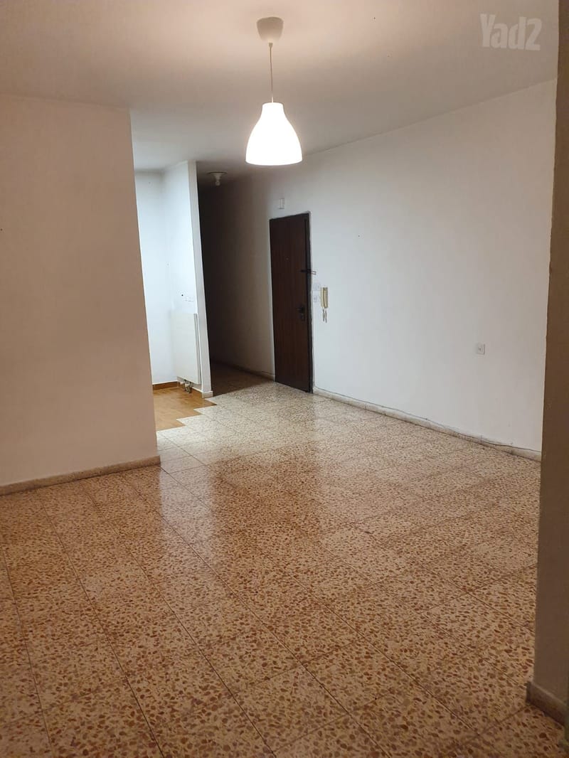 תמונה מיד2 – 2 חדרים • 5,200 ₪, בית הערבה 14, תלפיות, ירושלים (1)