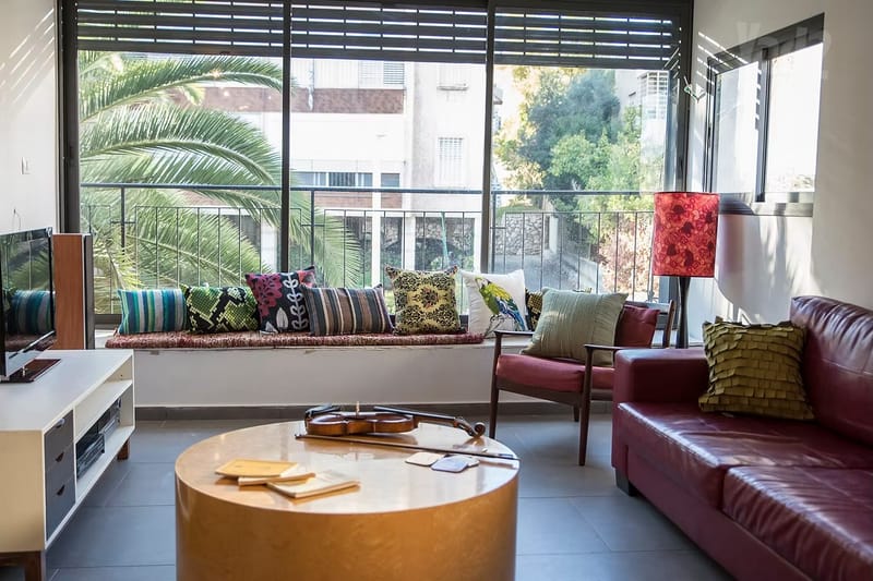 תמונה מיד2 – 4 חדרים • 4,100,000 ₪, גורדון 14, בורוכוב, גבעתיים (1)