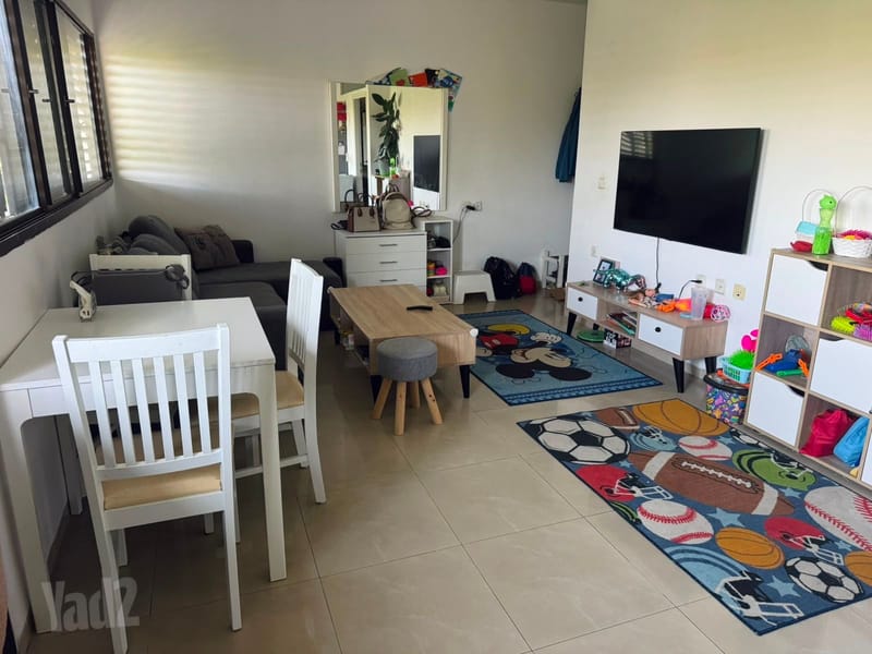 תמונה מיד2 – 2 חדרים • 4,300 ₪, מעפילי אגוז, נווה חן, תל אביב (1)