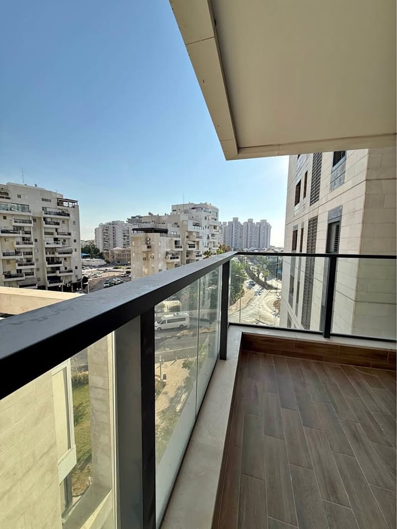 תמונה מפייסבוק – 4 חדרים • 7,300 ₪, הפריגטה, נווה חוף, ראשון לציון (1)