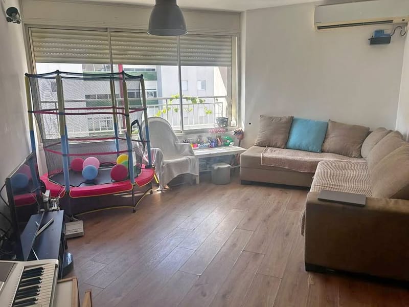 תמונה מפייסבוק – 4 חדרים • 6,300 ₪, אמנואל מול, עיר ימים, נתניה (1)