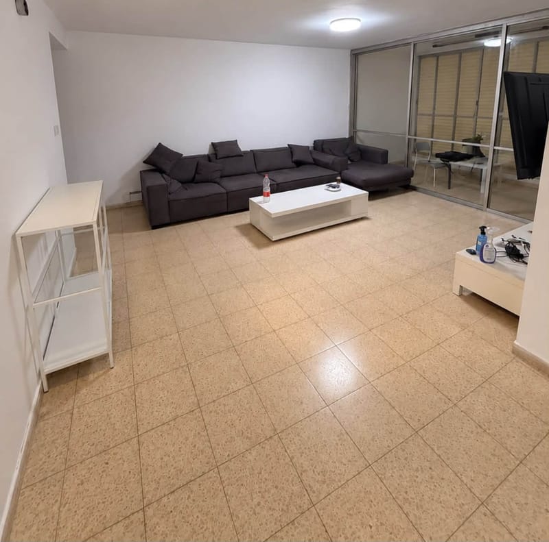 Photo from Facebook – 4 Rooms • ₪7,350, Neve Amirim, Herzliya (1)