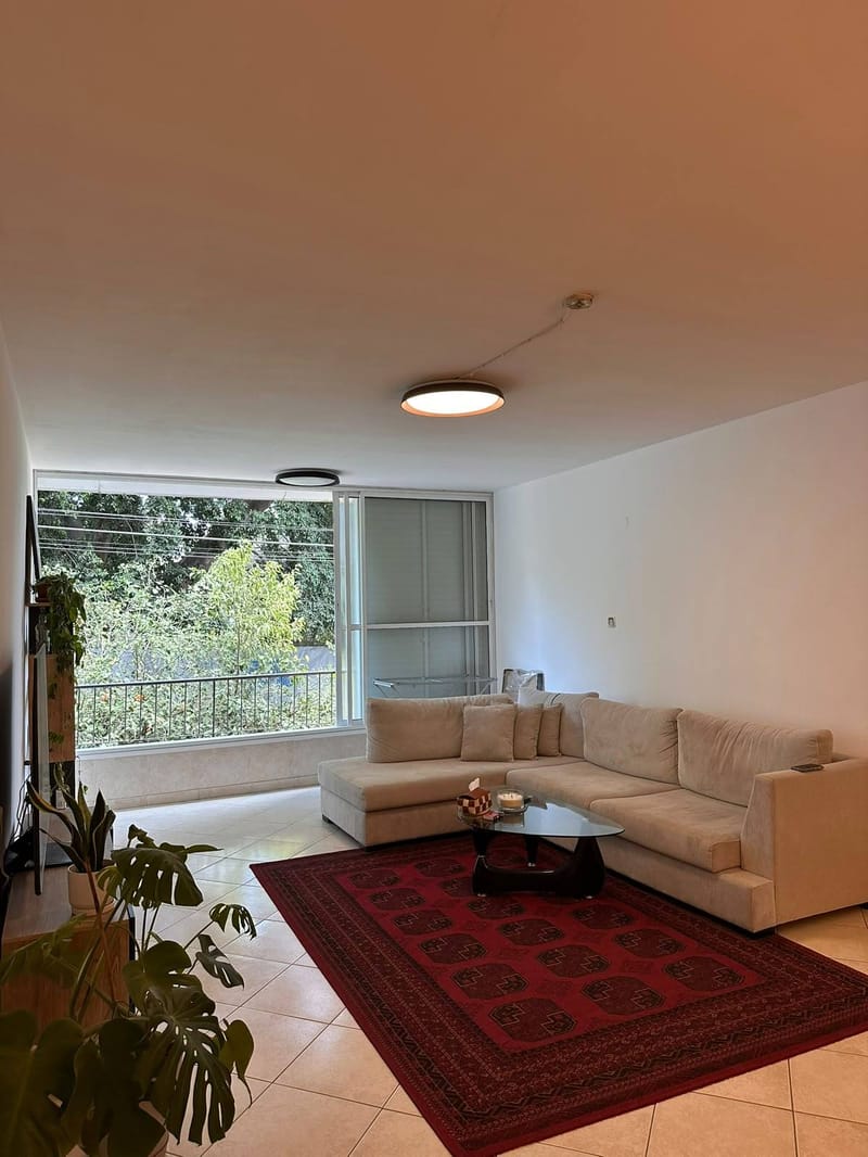 תמונה מפייסבוק – 3 חדרים • 6,600 ₪, הרב קוק, מרכז, הרצליה (1)