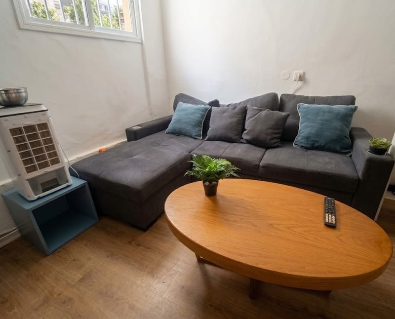 2 Комнаты • 3,800 ₪ - Image 1