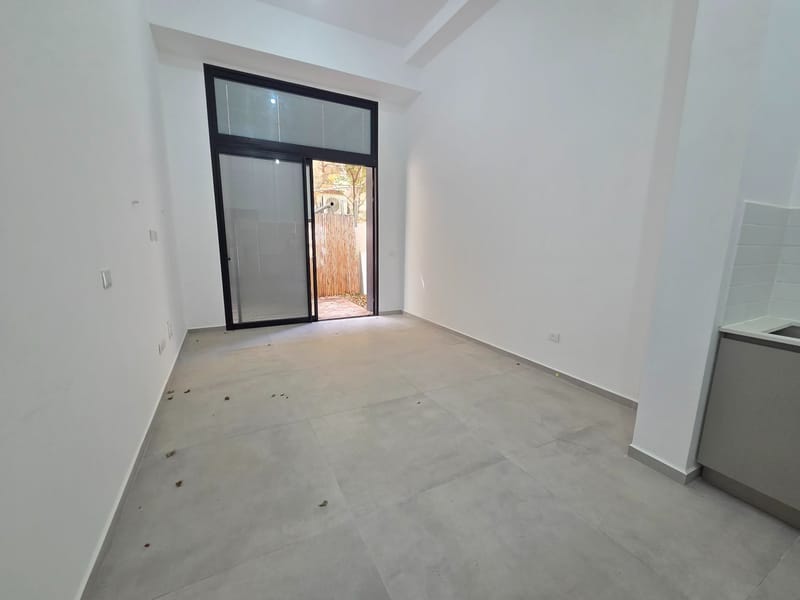 2 Комнаты • 8,200 ₪ - Image 2
