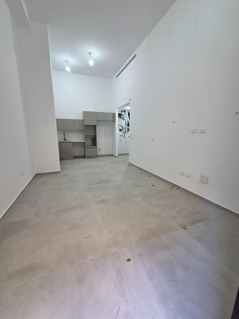 2 Комнаты • 8,200 ₪ - Image 3
