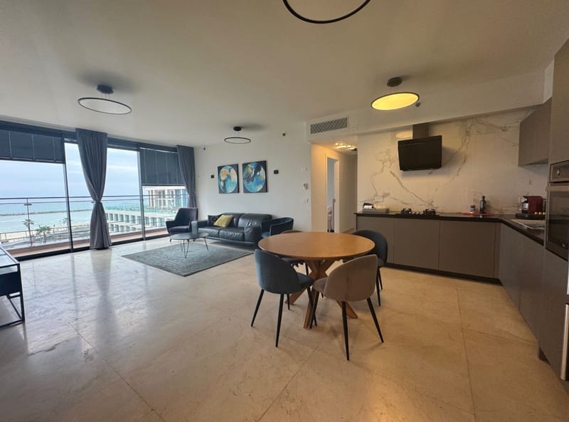 4 Rooms • ₪19,000 - Image 2